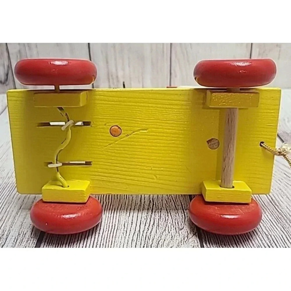 Vintage Unbranded Wooden Pinocchio Pull Toy Figure Yellow Red Green 7.5" - Picture 8 of 8